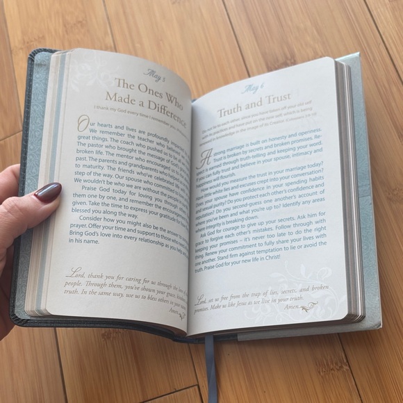 Gray and Gold Devotional Book for Couples - Picture 3 of 3